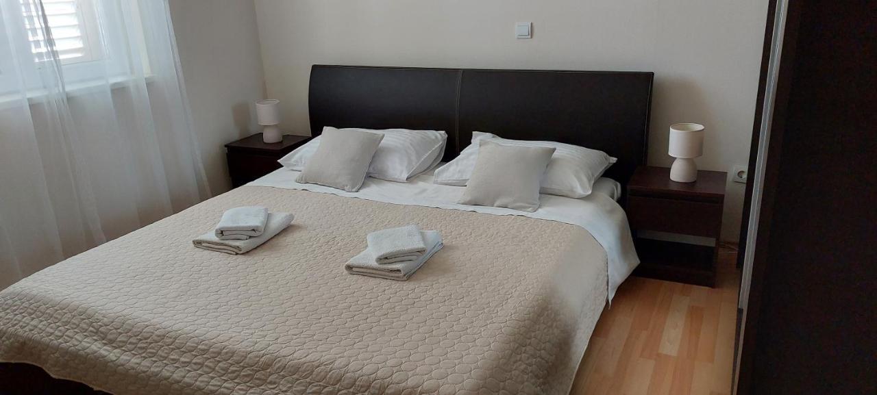 Apartment Anamaria Sibenik Ngoại thất bức ảnh