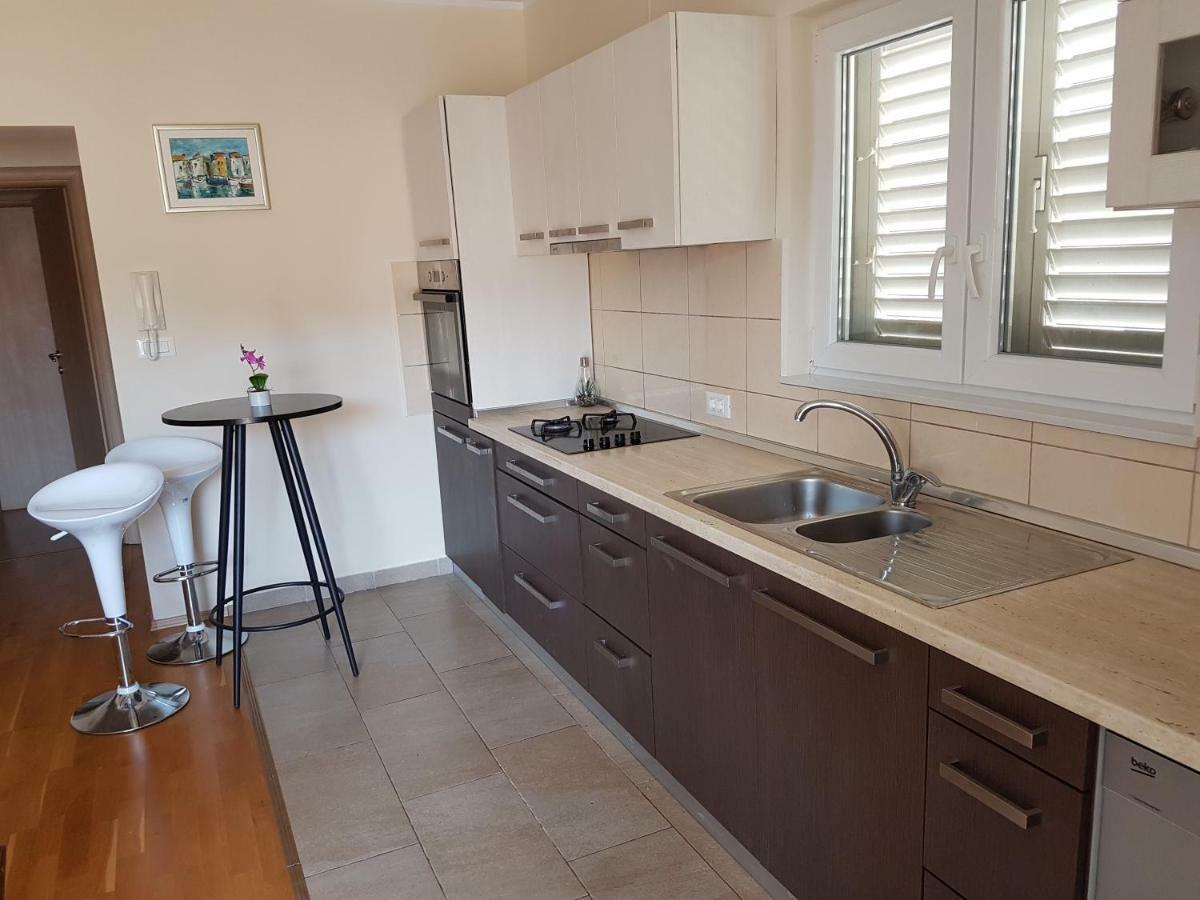 Apartment Anamaria Sibenik Ngoại thất bức ảnh
