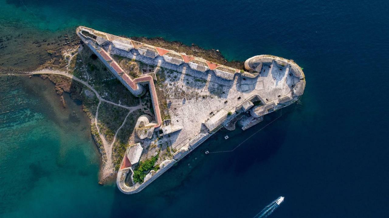 Apartment Anamaria Sibenik Ngoại thất bức ảnh